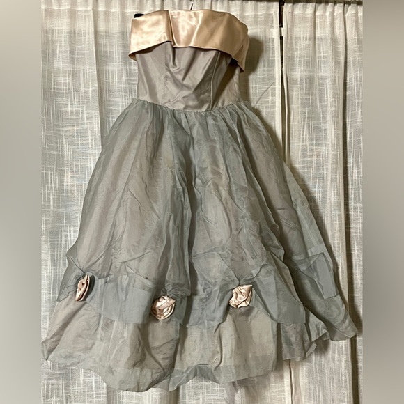 1950s chiffon prom dress 1950s Peach Chiffon Prom Dress